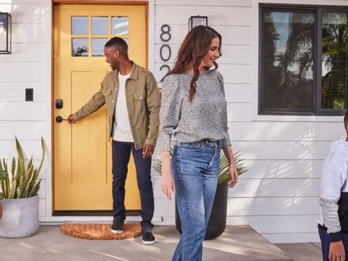 How to Secure Your Home While You’re on Vacation